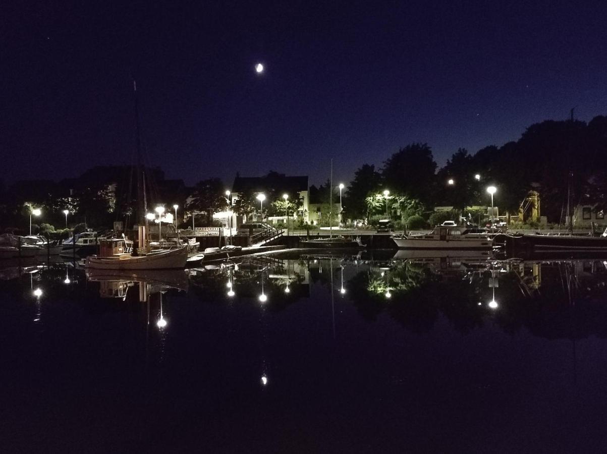 Pier 12 Ferienwohnung Eckernförde Eksteriør bilde
